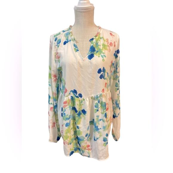 Bobeau Studio B Long Sleeve White Floral Blouse Size Medium NWT - Picture 1 of 8